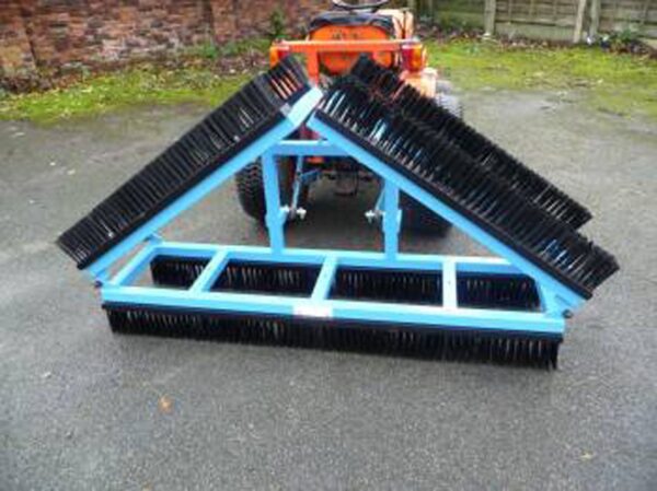 Extending 4 mtr Tractor Brush Frame